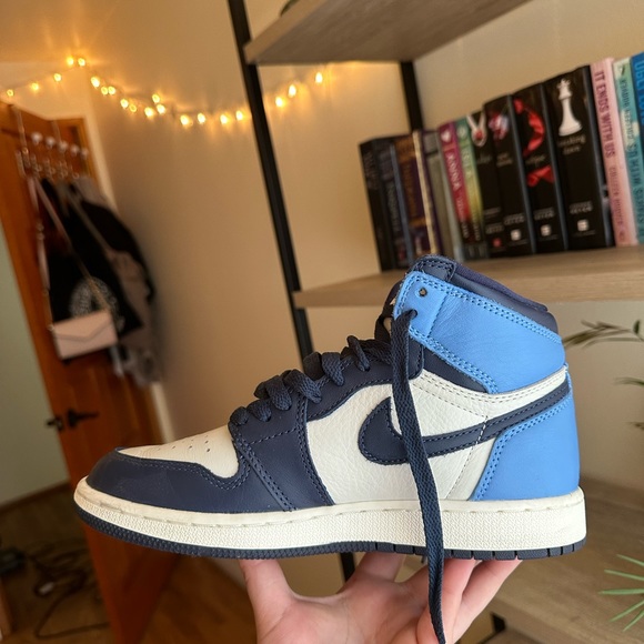 Obsidian Jordan 1 High - Picture 5 of 6